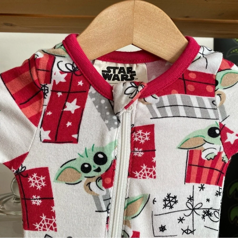 Star Wars Slumber Munki Munki Baby Yoda Christmas Bamboo Footie Pajamas 6-9m